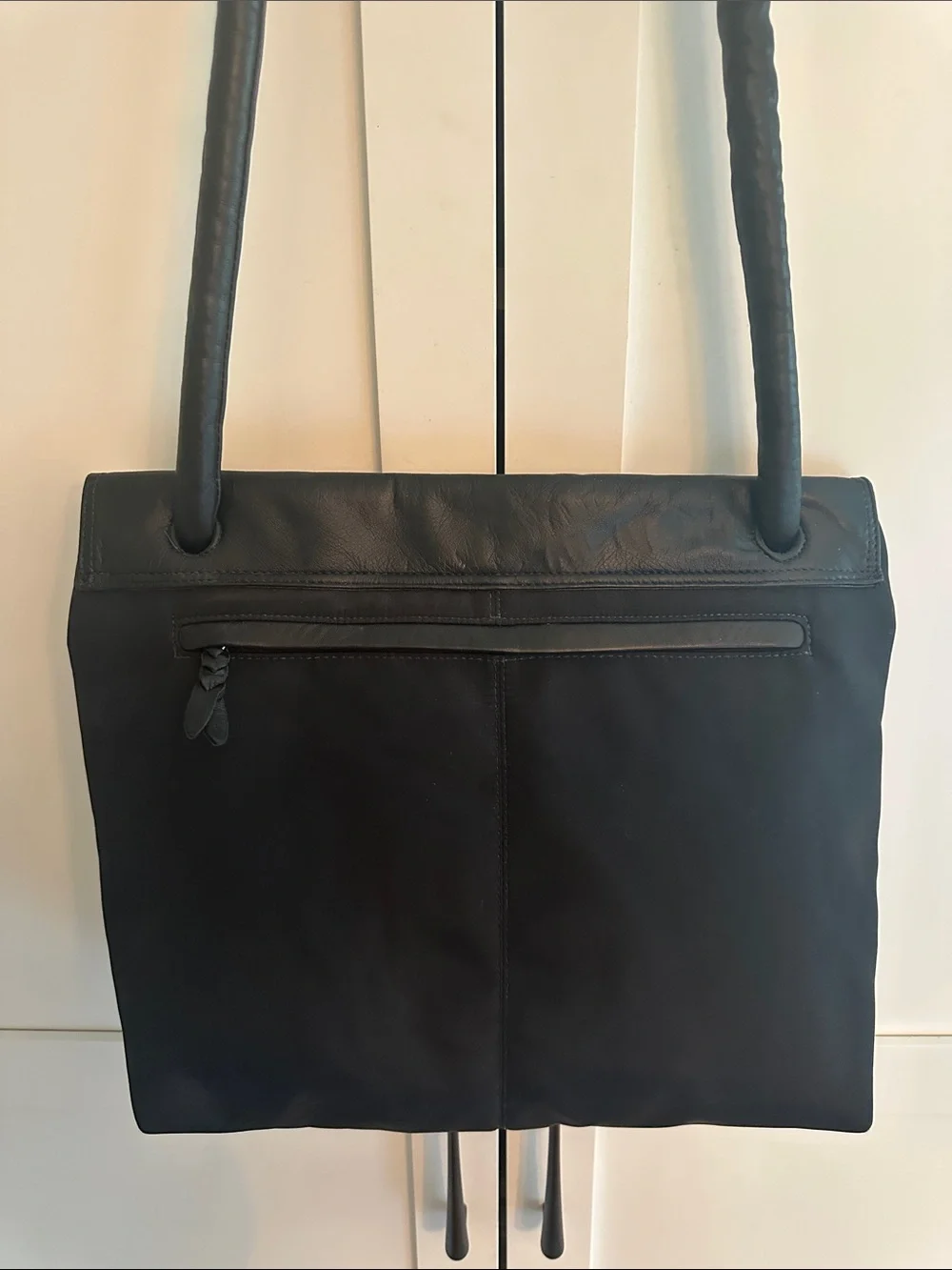 BASIX NEW YORK LEATHER AND NYLON MESSENGER BAG